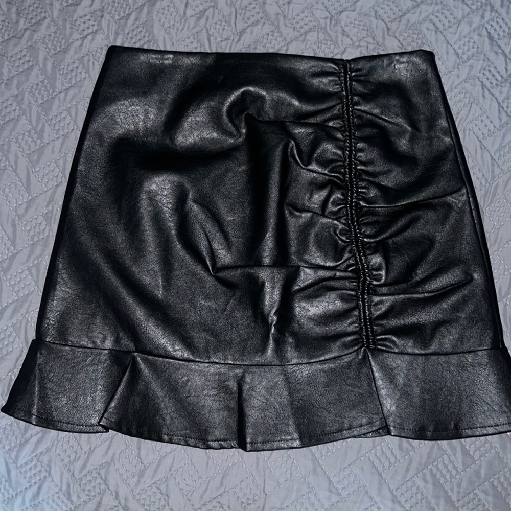 Black Skirt